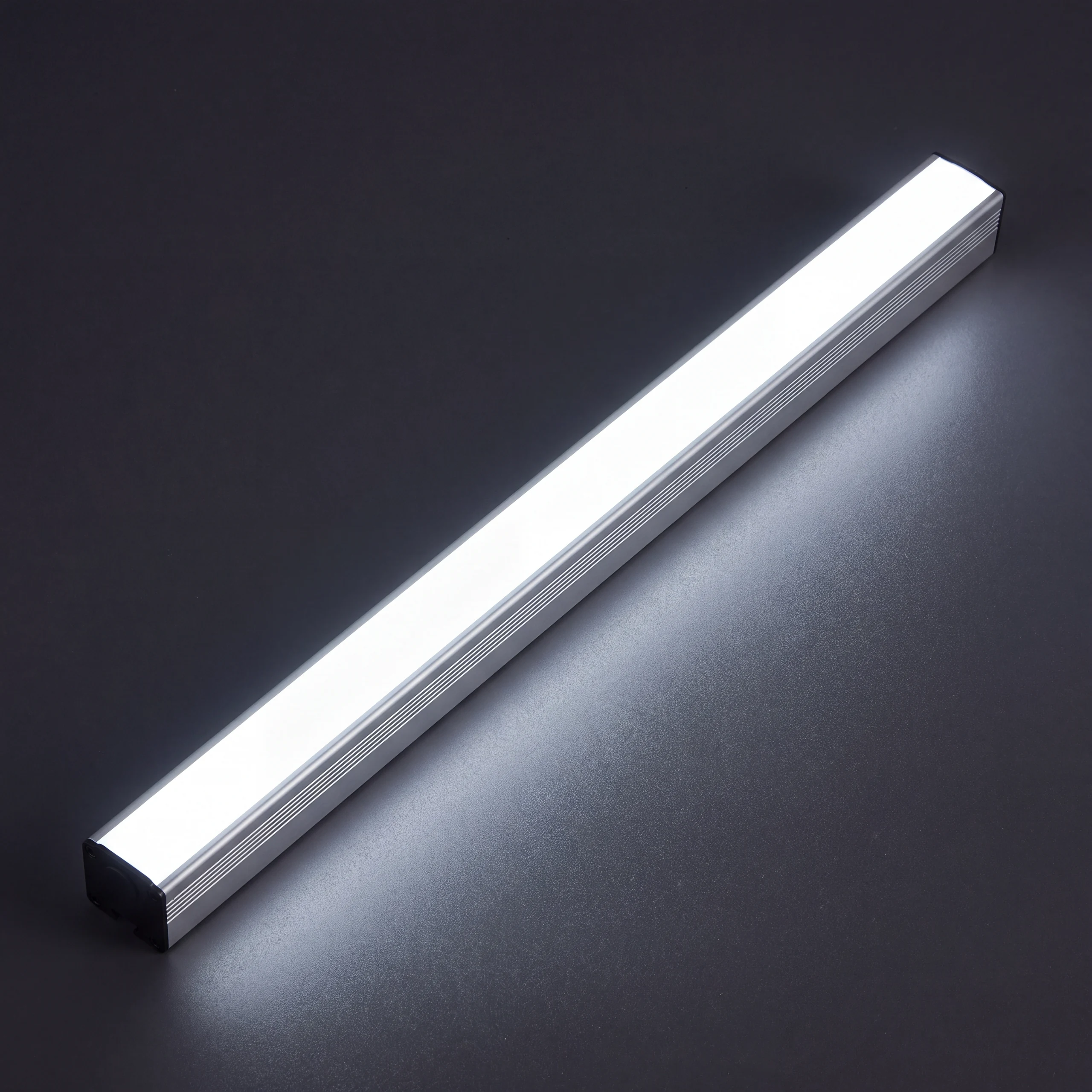 PROFILED DC, 1000 mm, avec variateur, M12 A-codé, 24V DC
